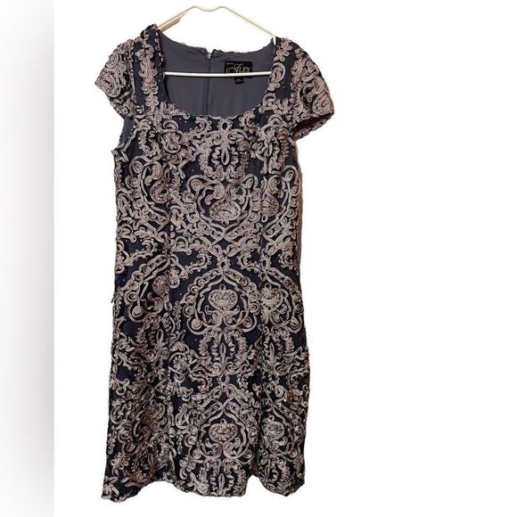 ALEX EVENINGS NAVY BLUE SILVER ROSETTE EMBROIDERED FLARE DRESS size 14P - Picture 3 of 10